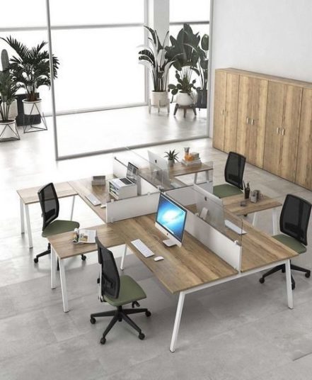 Bureaux Bench