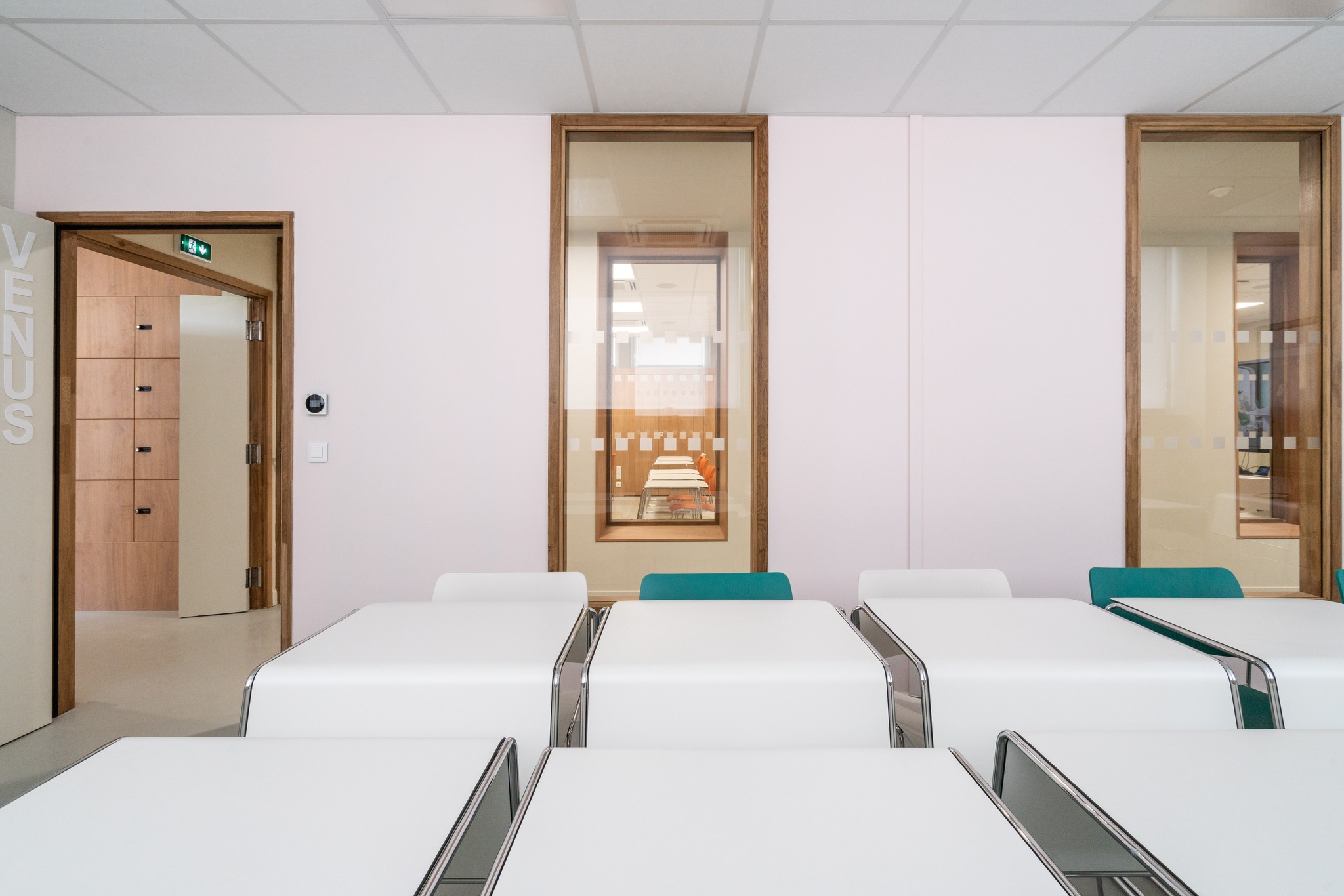 Magnus Global Business School,  campus de la CCI du Pays d’Arles par ODA Architectes. Copyright photographe d'architecture Ludovic Maillard, http://ludovicmaillard.com