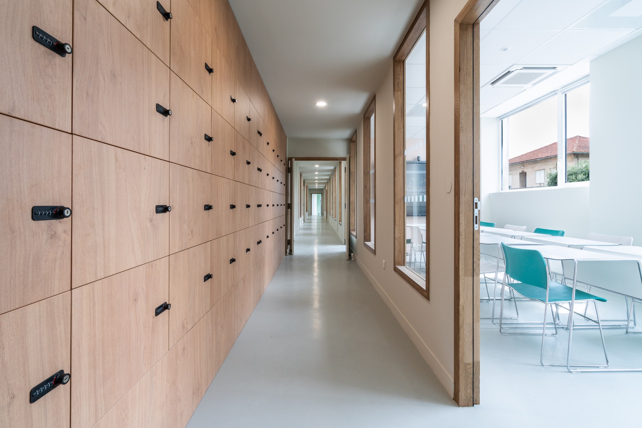 Magnus Global Business School,  campus de la CCI du Pays d’Arles par ODA Architectes. Copyright photographe d'architecture Ludovic Maillard, http://ludovicmaillard.com